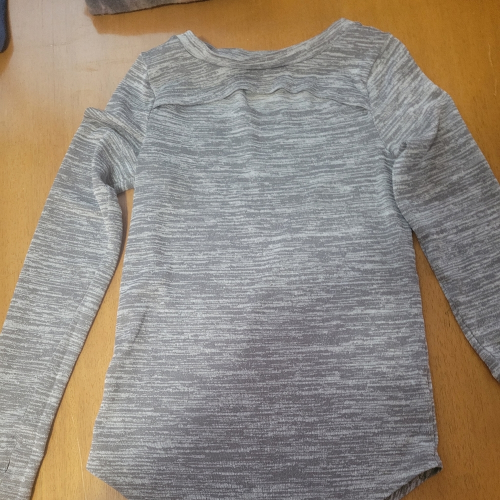 Juicy contour shirt.